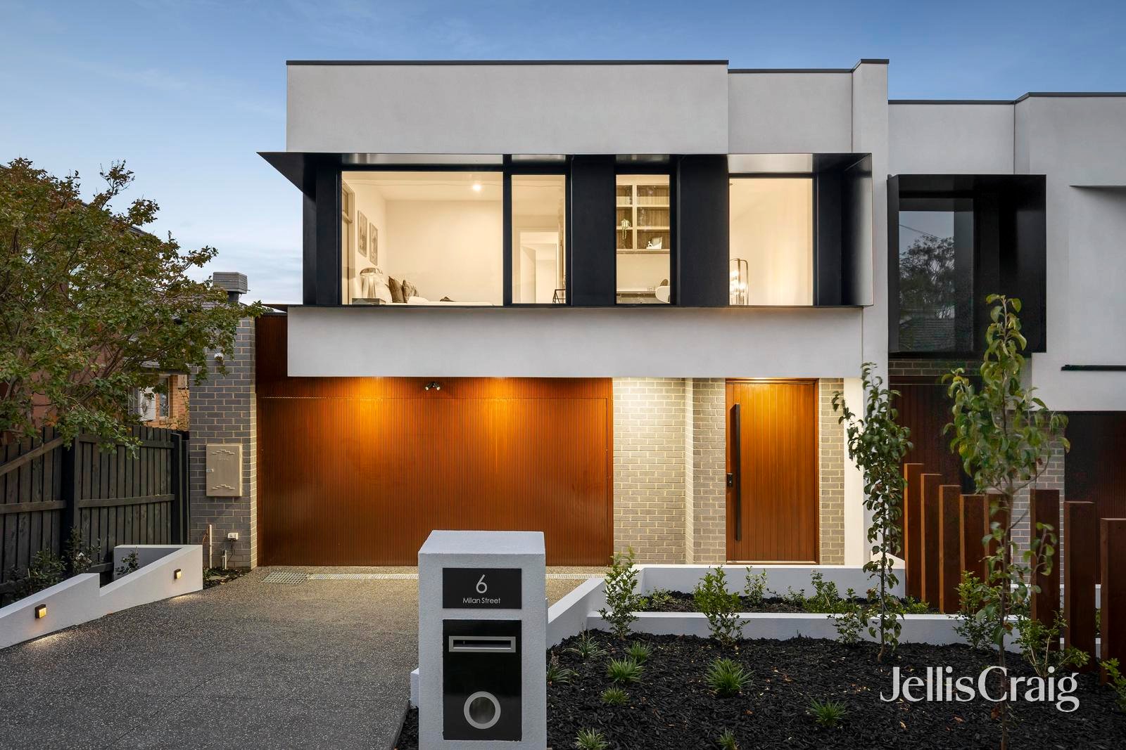 6 Milan Street, Doncaster&nbsp;East image 1