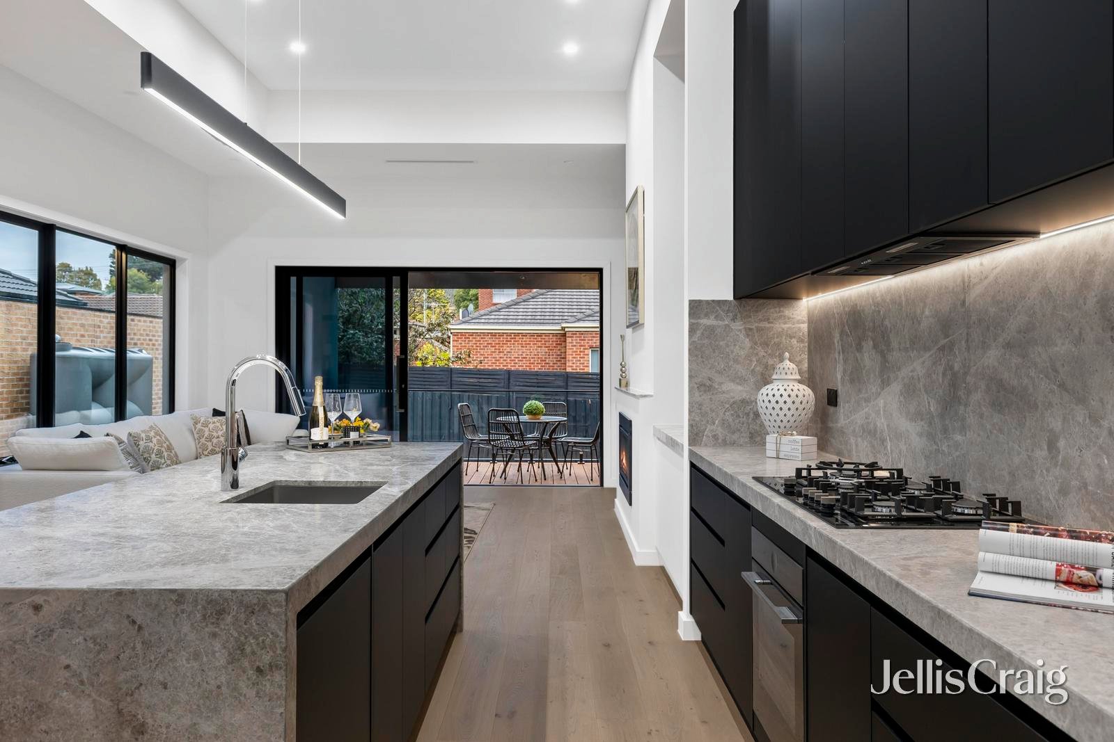 6 Milan Street, Doncaster&nbsp;East image 5