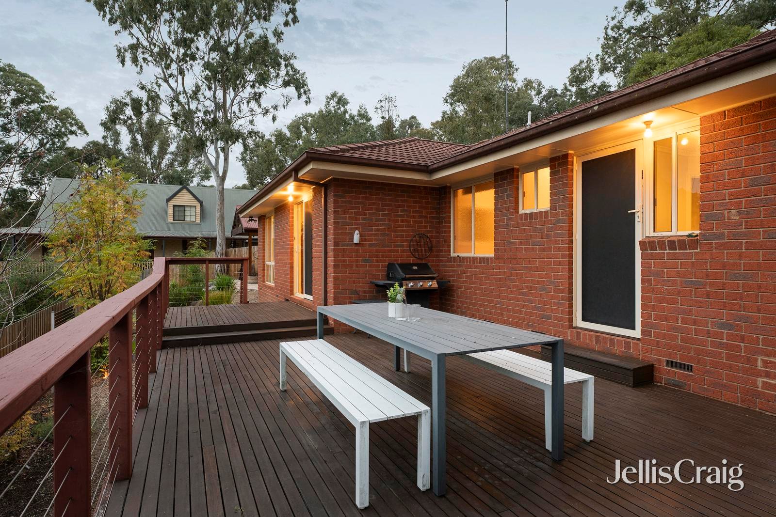 6 Milton Way, Hurstbridge image 15