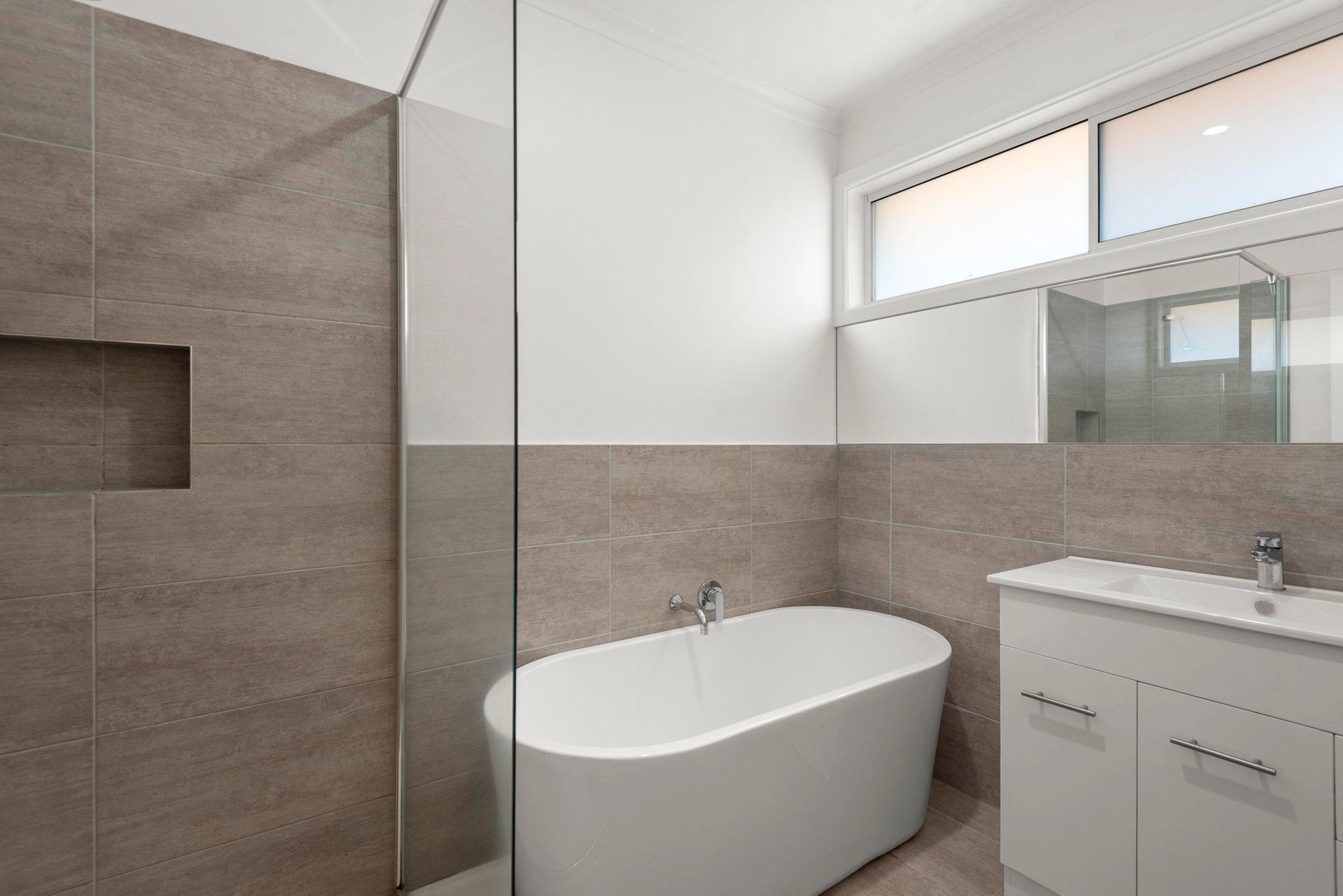 6 Monteith Street, Croydon image 6