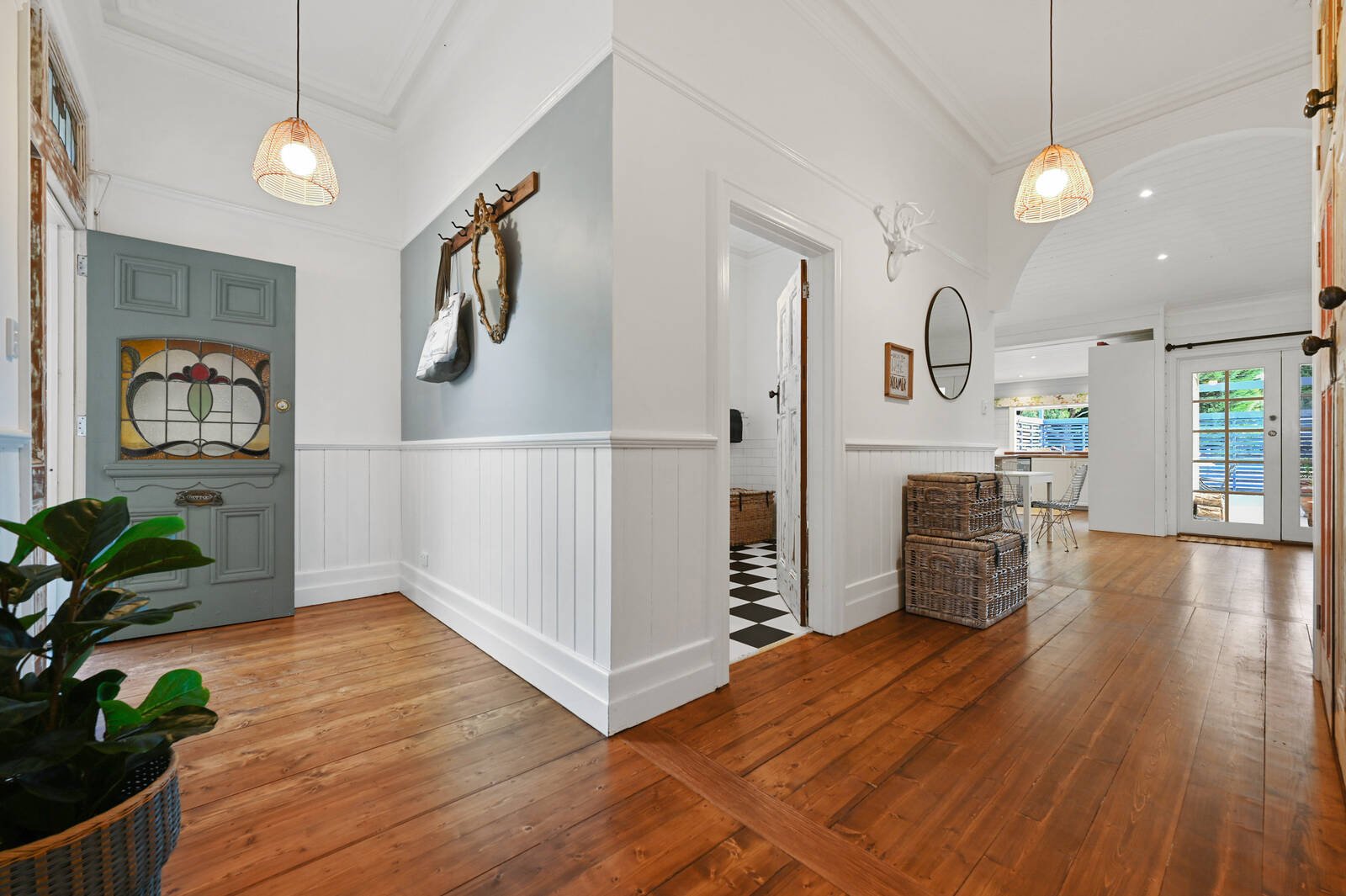 Property Gallery Thumbnail 3