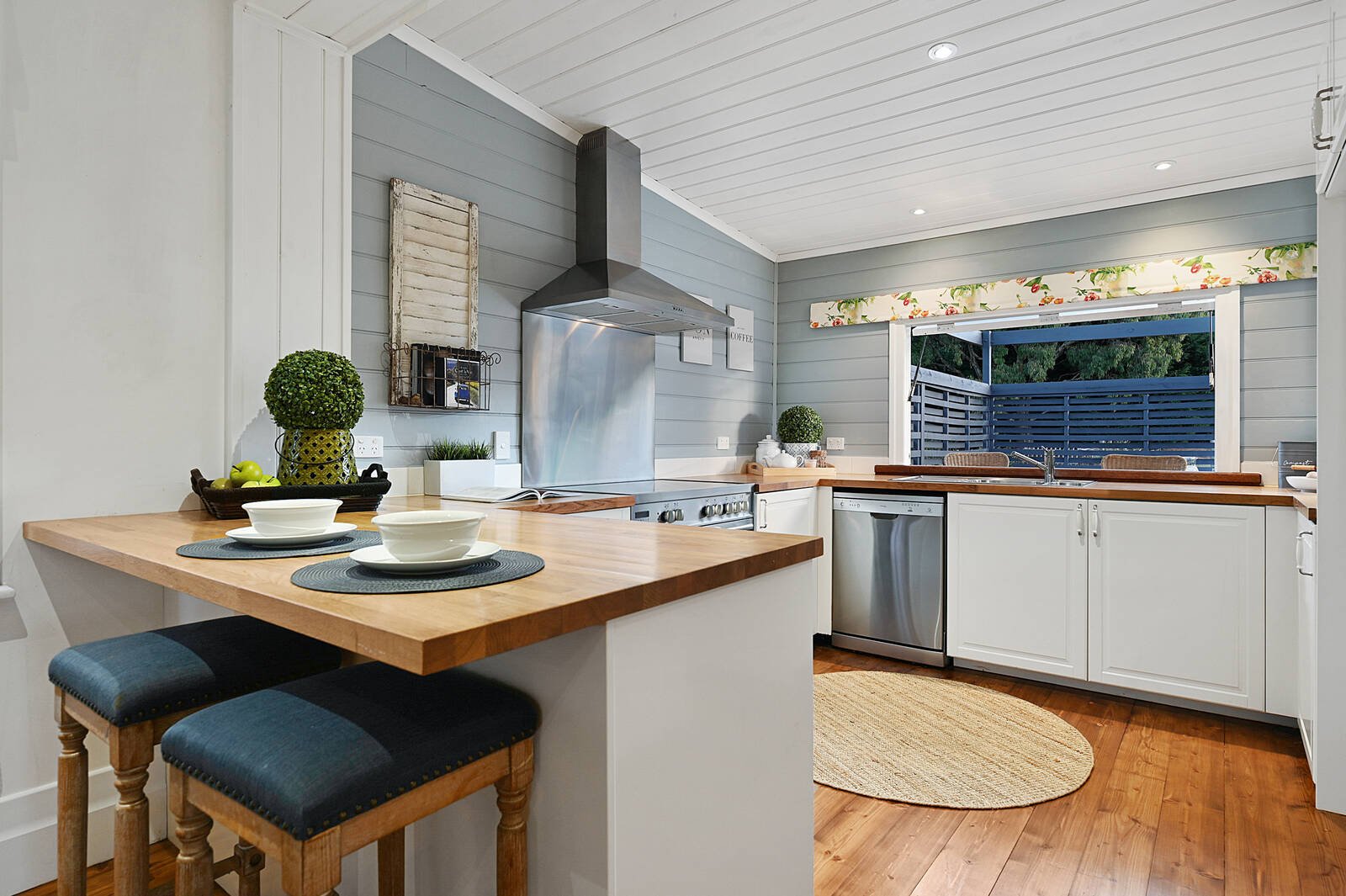 Property Gallery Thumbnail 5