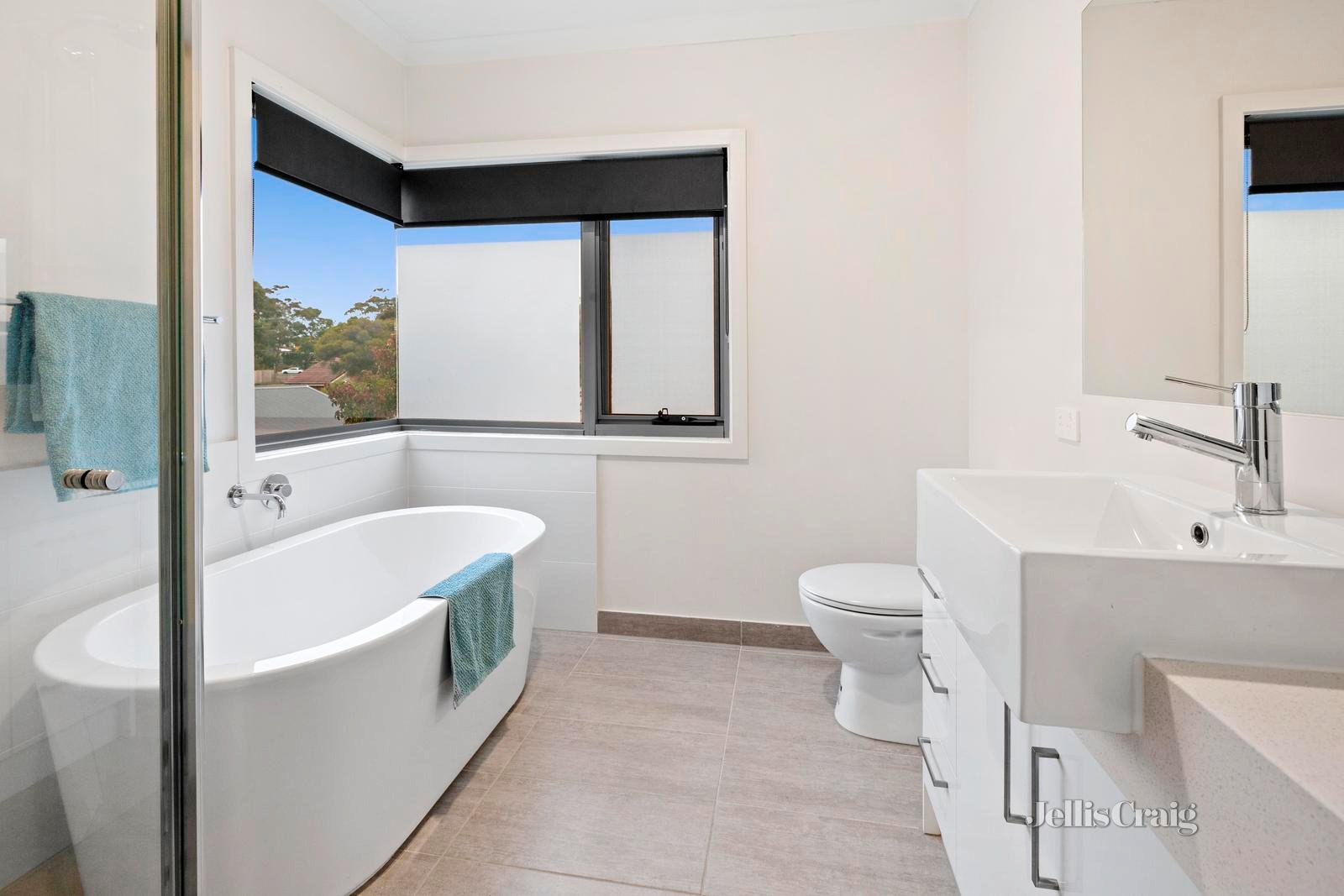 6 Moona Avenue, Mornington image 11