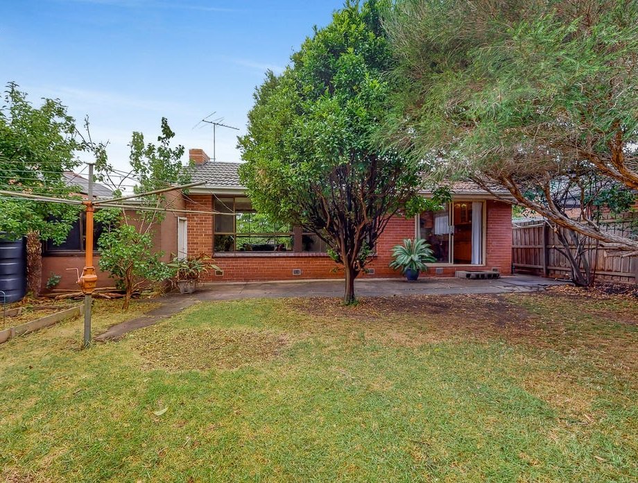 6 Moray Street, Bentleigh East image 3