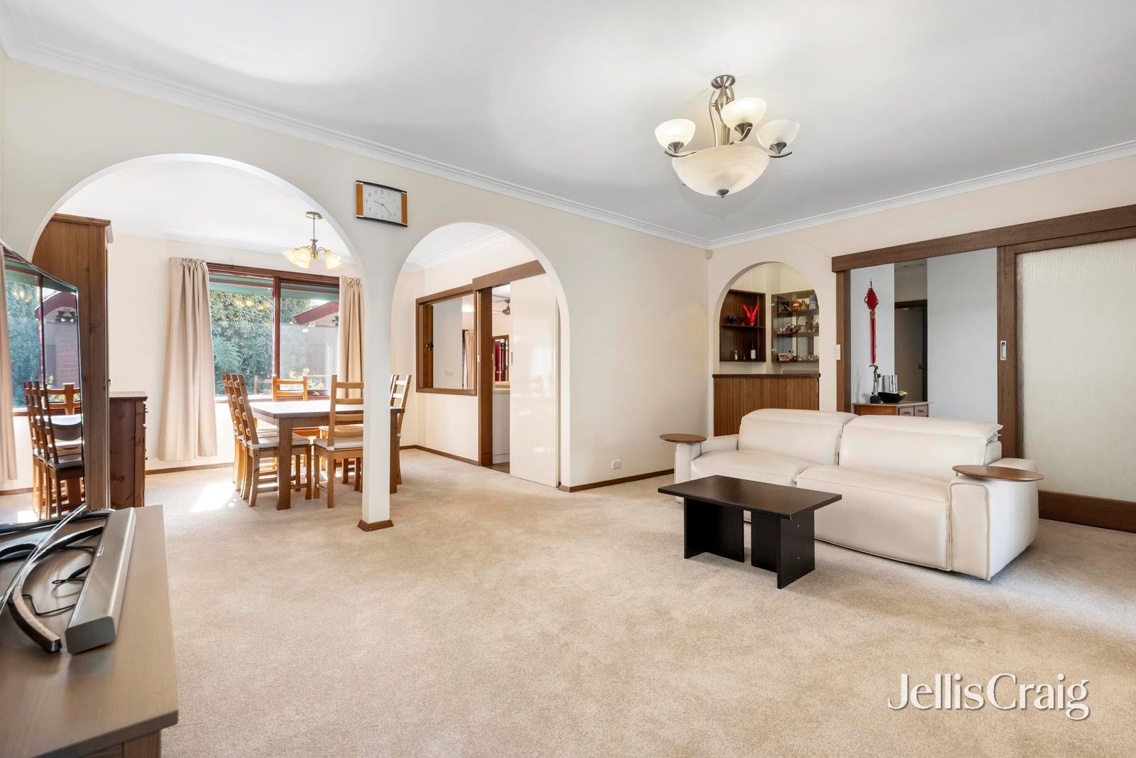 6 Morgan Close, Glen&nbsp;Waverley image 2
