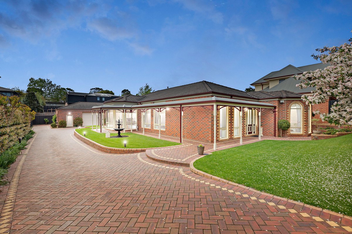 6 Moselle Street, Mont Albert North image 1
