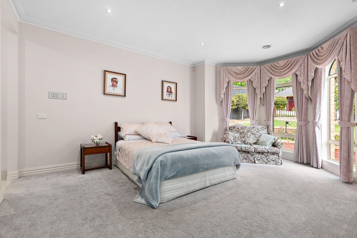 6 Moselle Street, Mont Albert North image 7