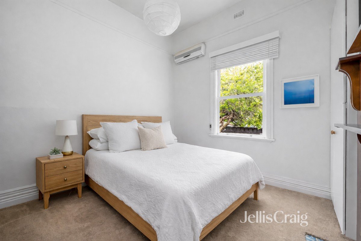 6 Mt Pleasant Grove, Armadale image 4