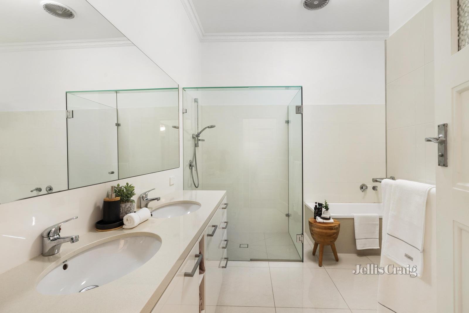 6 Muswell Hill, Glen Iris image 12