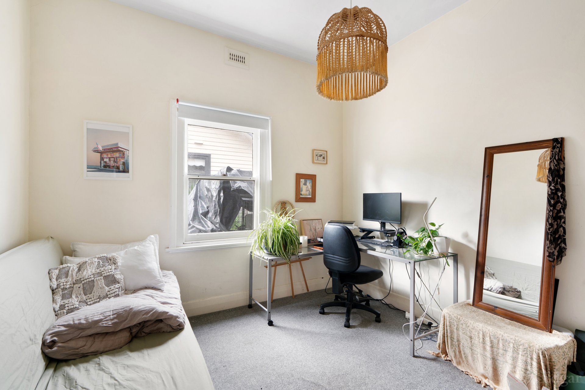 Property Gallery Thumbnail 8