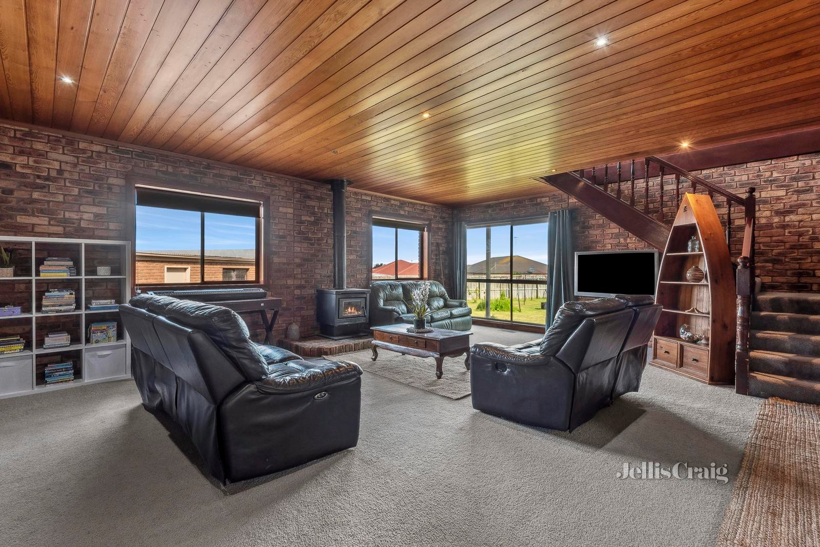 6 Nambrok Court, Grovedale image 2