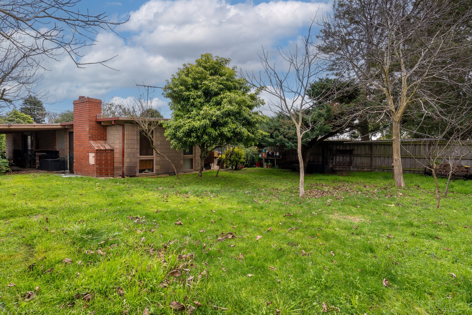 Property Gallery Thumbnail 2
