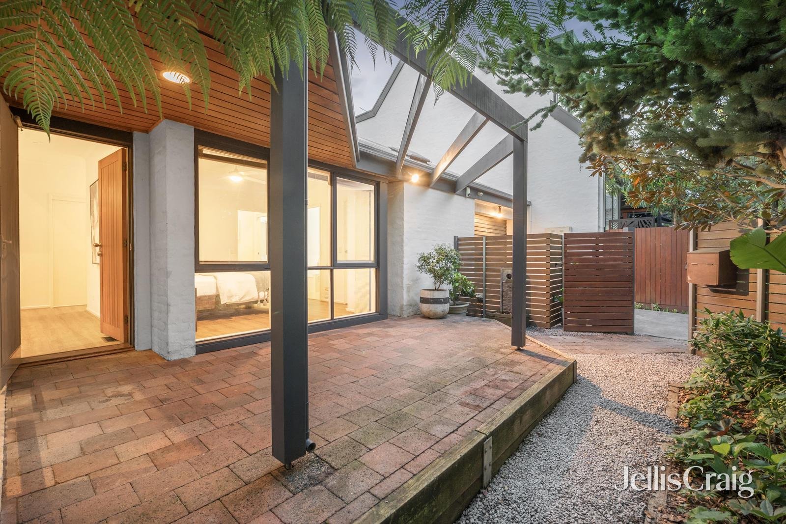 6 Nettleton Avenue, Camberwell image 7