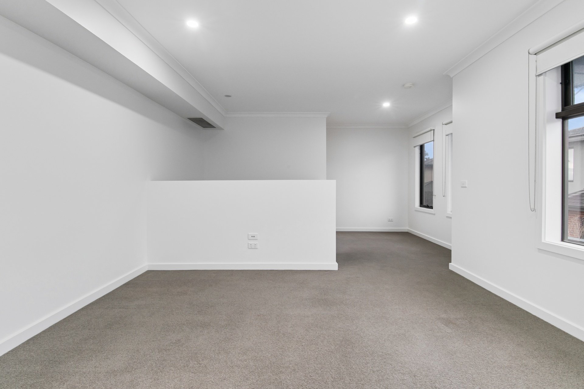 6 Newhaven Lane, Croydon image 5