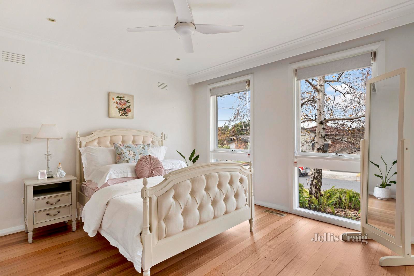 6 Nicola Court, Keilor East image 11