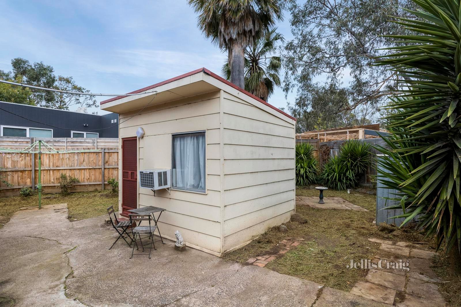 6 Normanby Court, Heidelberg West image 6