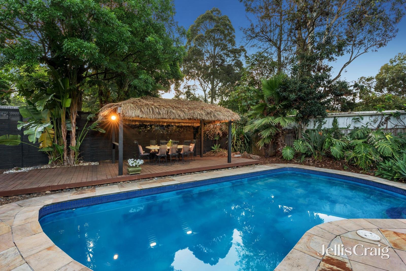 6 Norris Court, Blackburn image 19