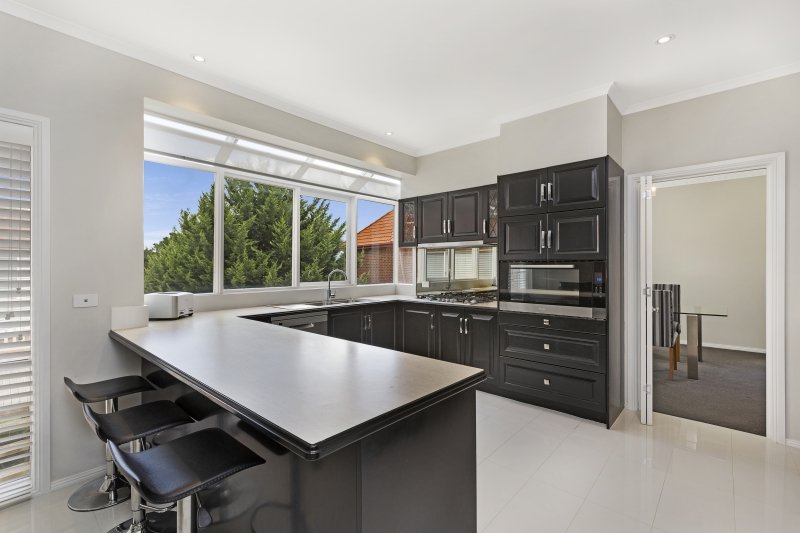 Property Gallery Thumbnail 2