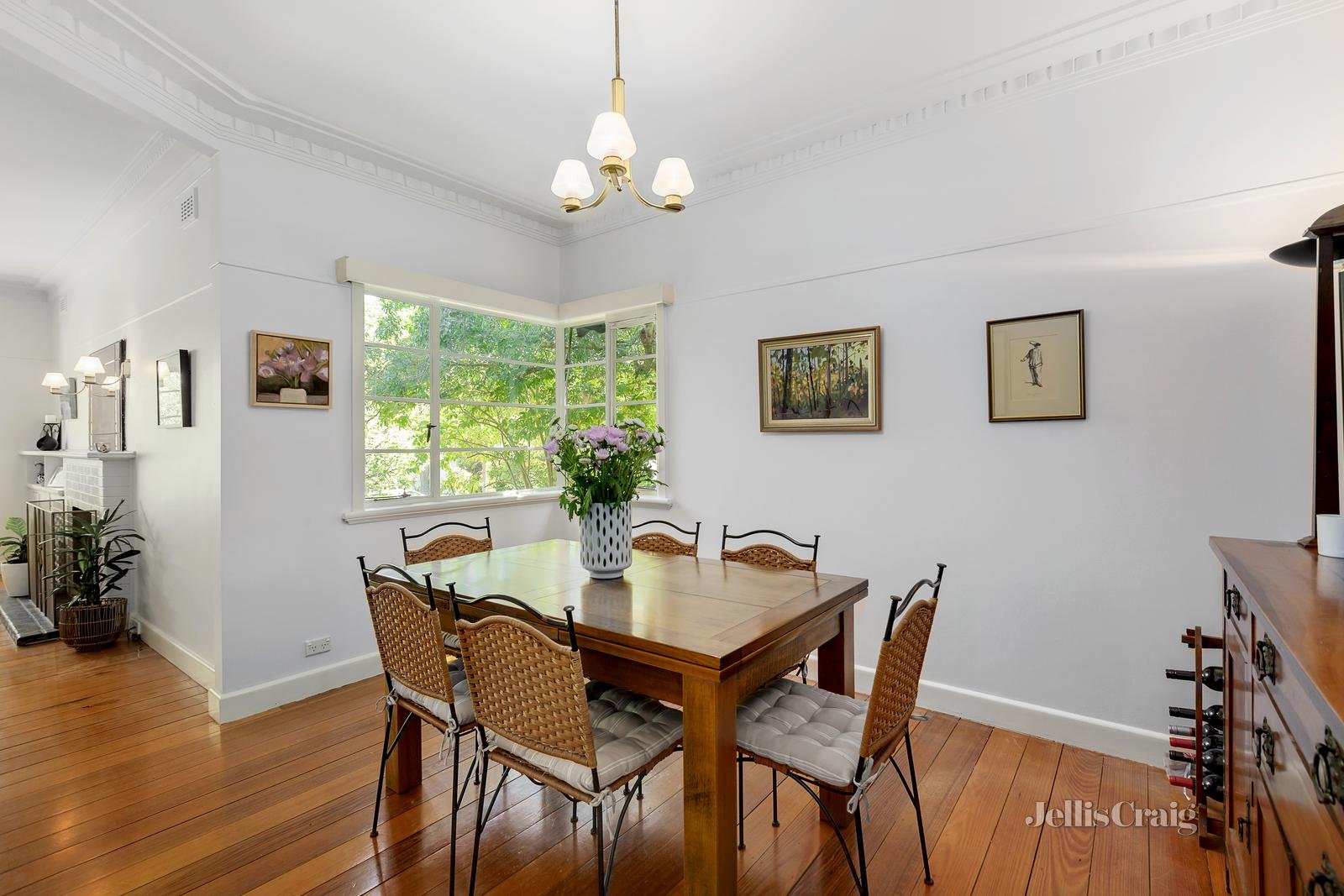 6 Olyve Court, Surrey Hills image 4