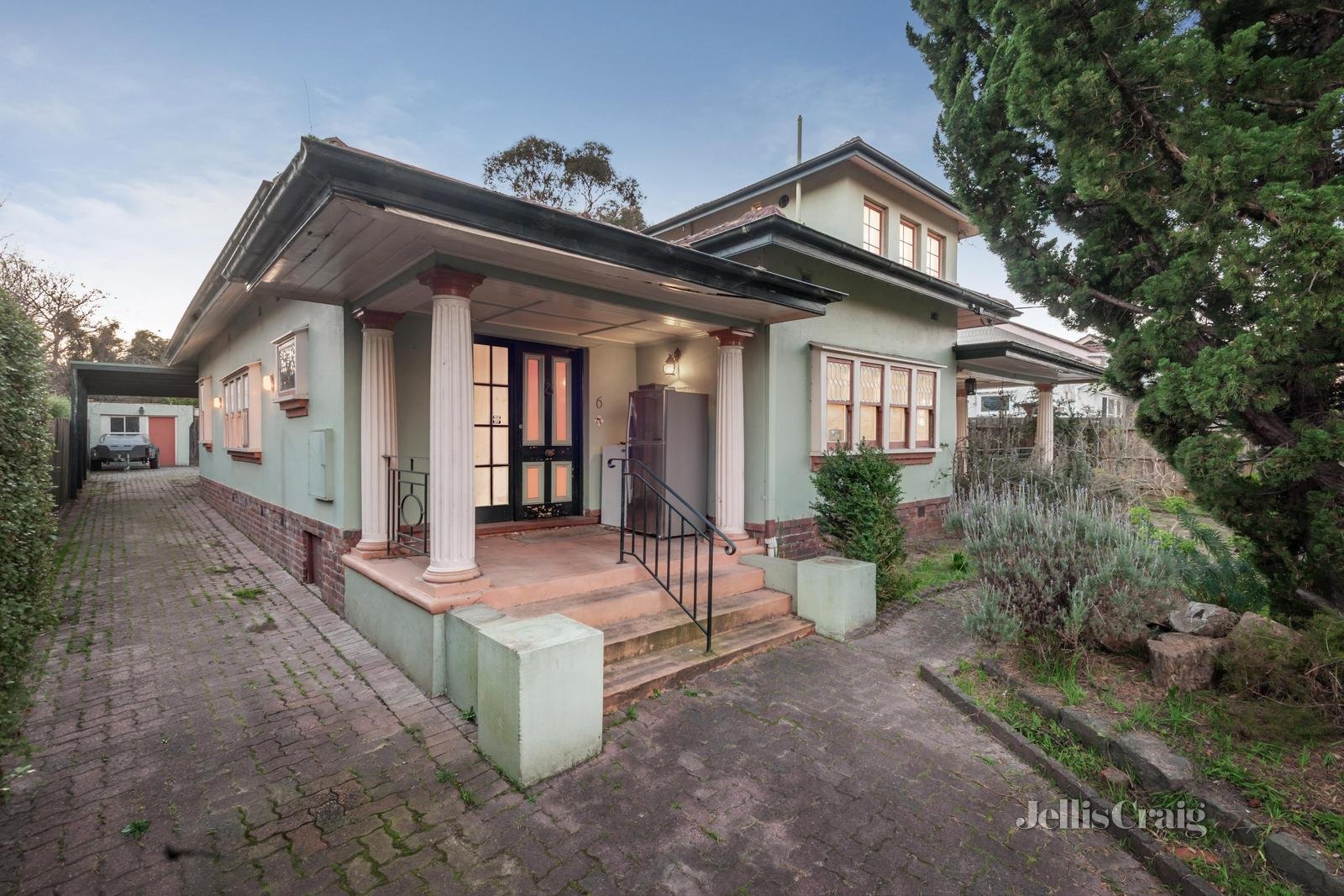 6 Orrong Crescent, Camberwell image 7
