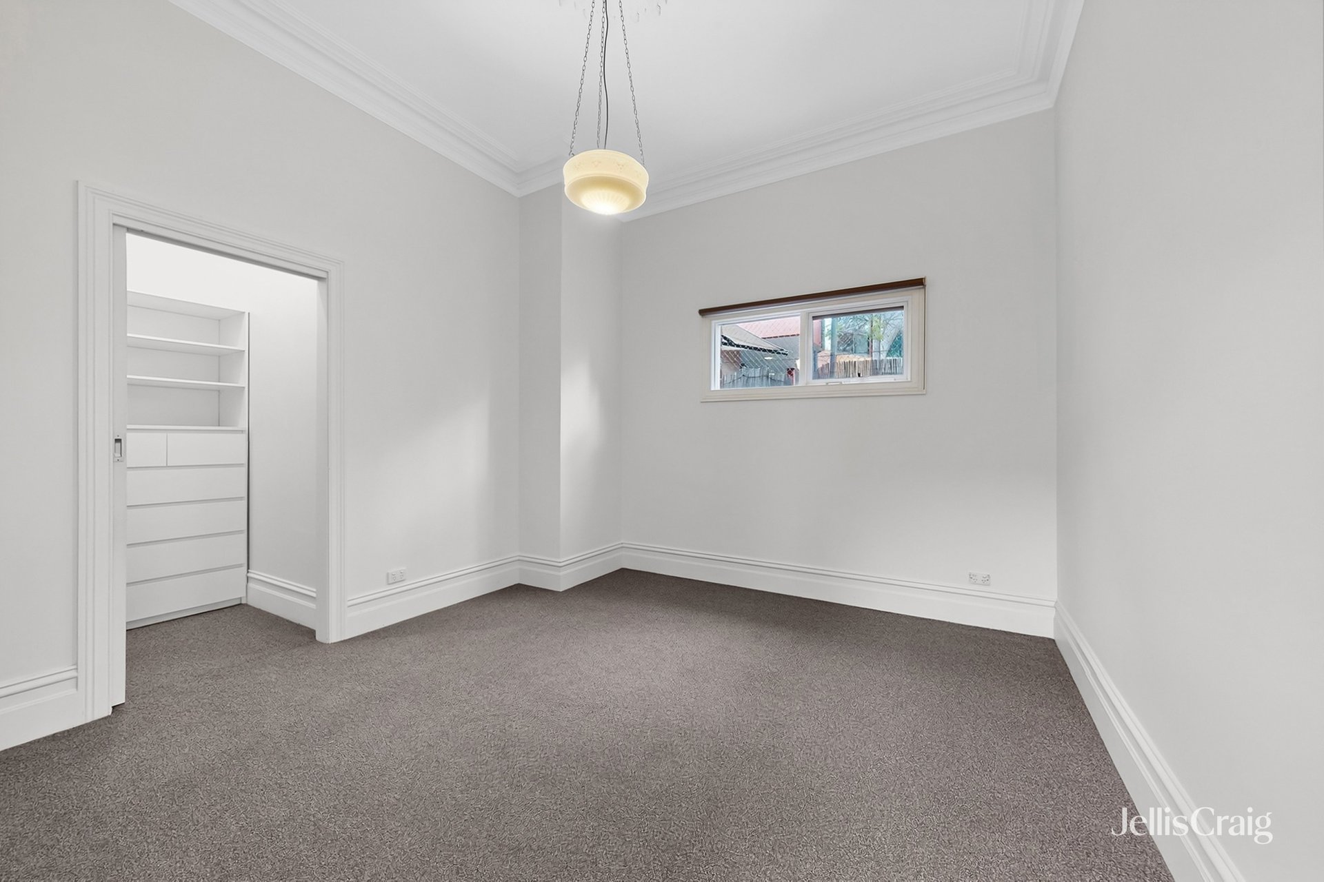 6 Osborne Close, Brighton image 9