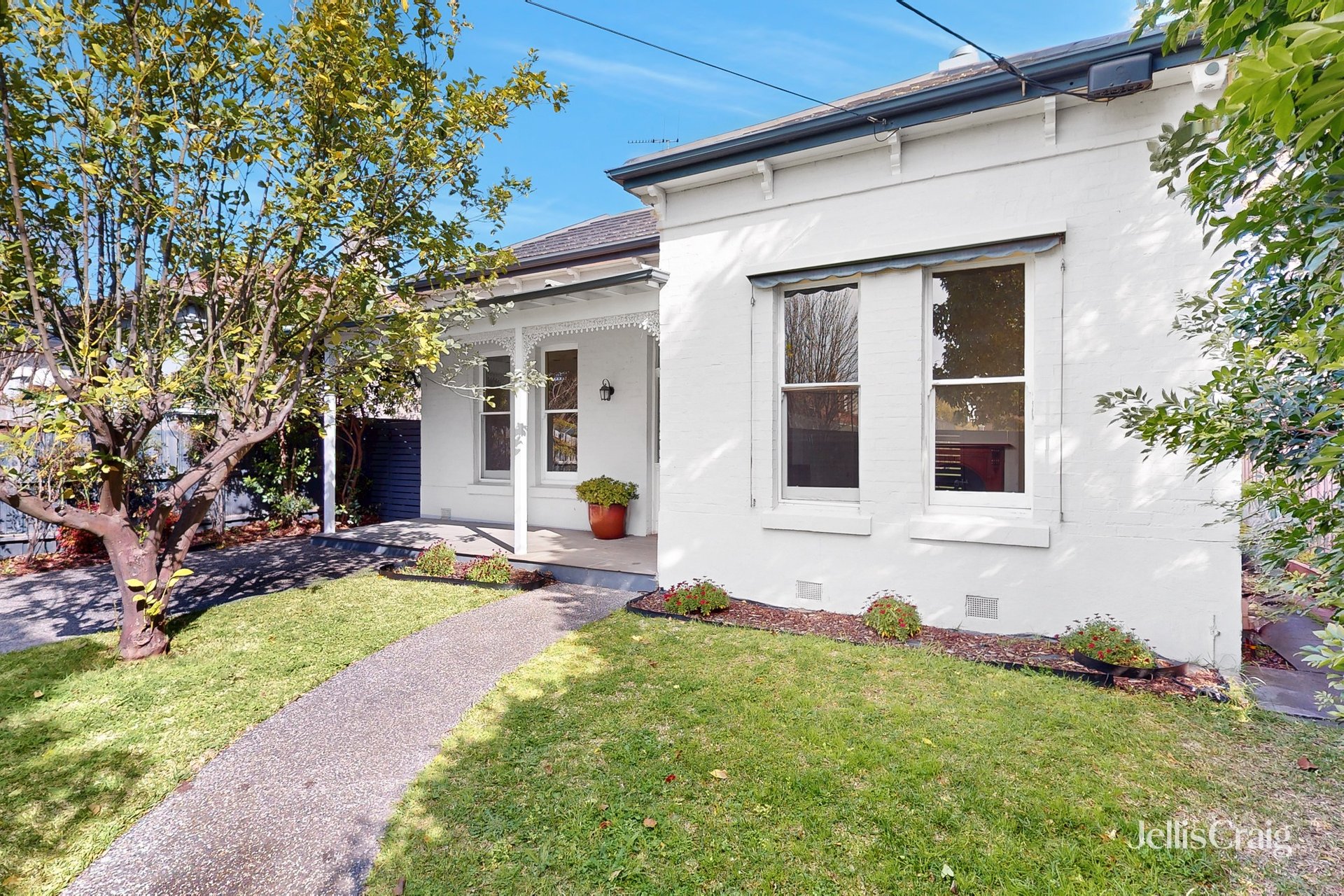 6 Osborne Close, Brighton image 14