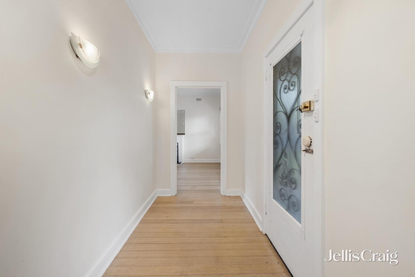 6 Packham Street, Box Hill North image 2