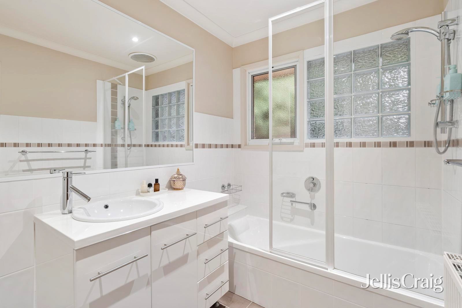 6 Panteg Road, Sassafras image 13