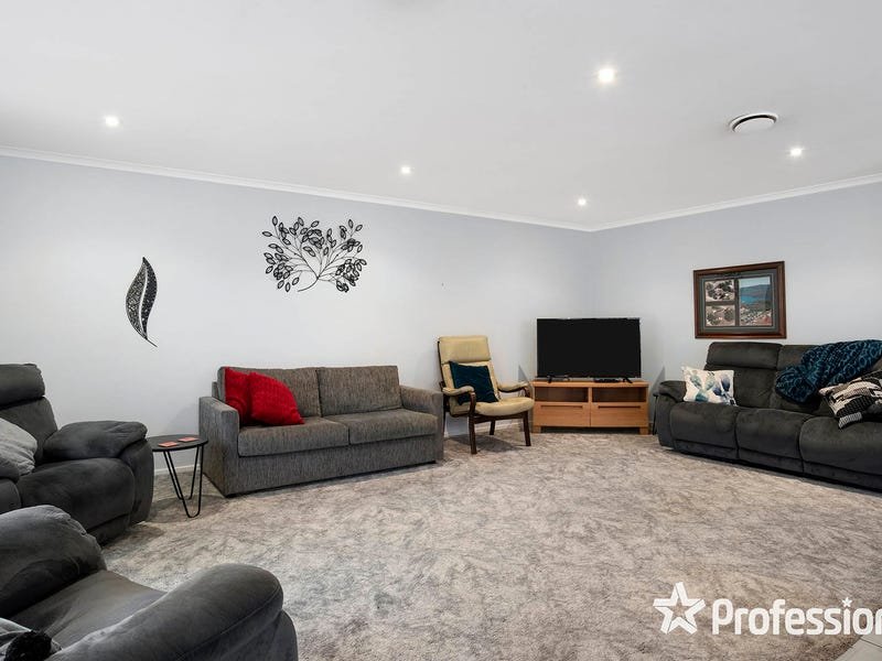 6 Parker Road, Silvan image 4