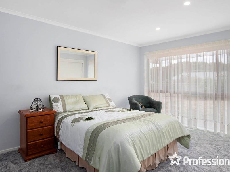 6 Parker Road, Silvan image 8