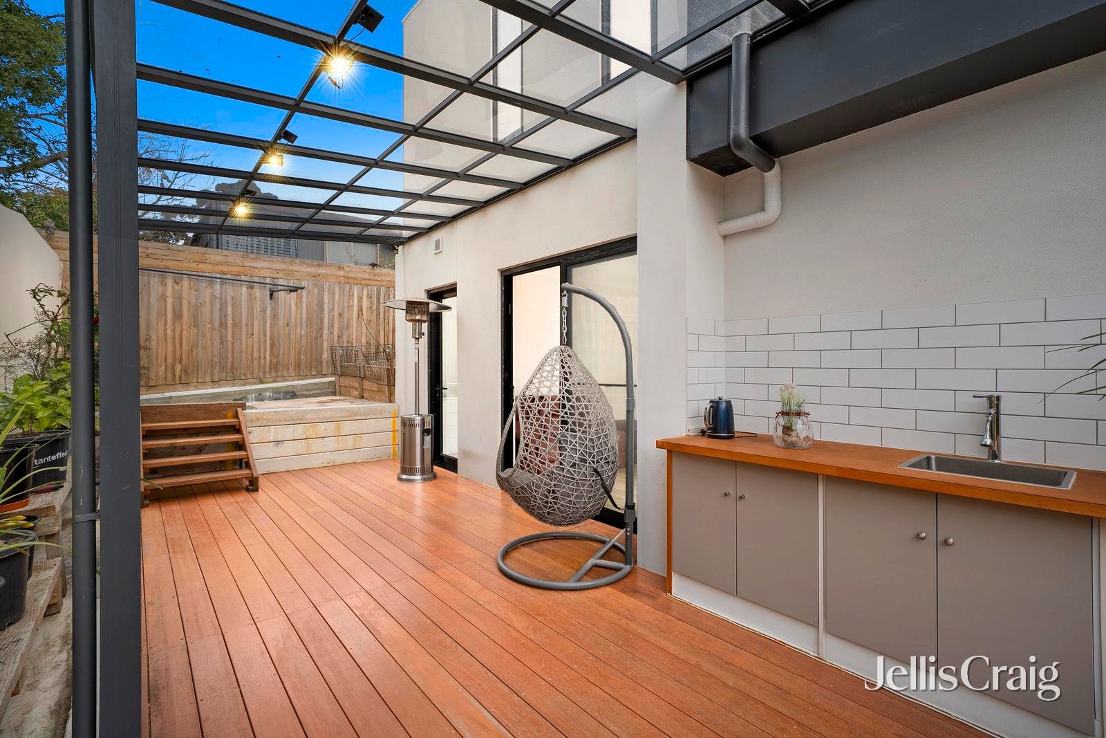 6 Parkhill Close, Mooroolbark image 8