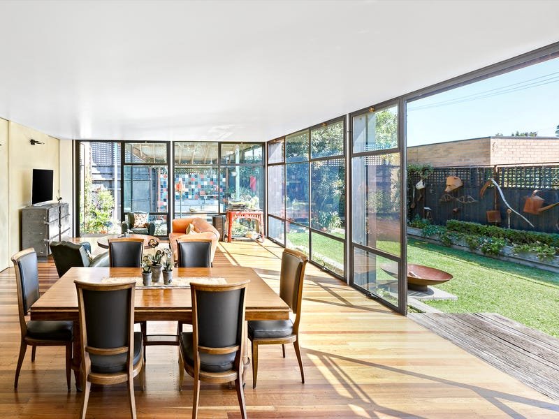 Property Gallery Thumbnail 3