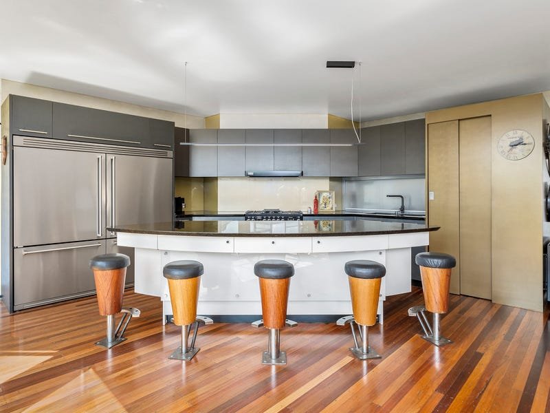Property Gallery Thumbnail 4