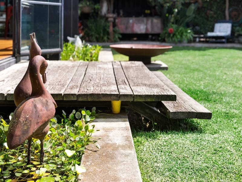 Property Gallery Thumbnail 8