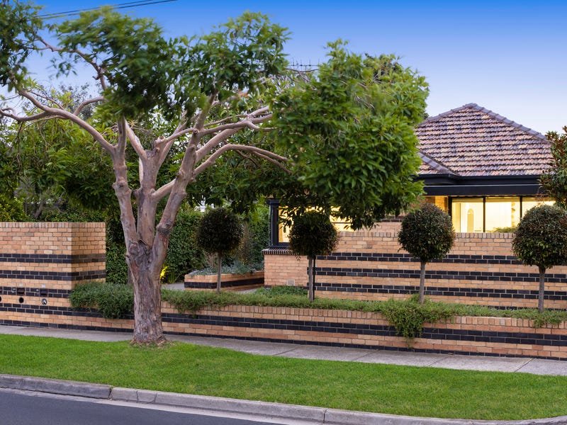 Property Gallery Thumbnail 23