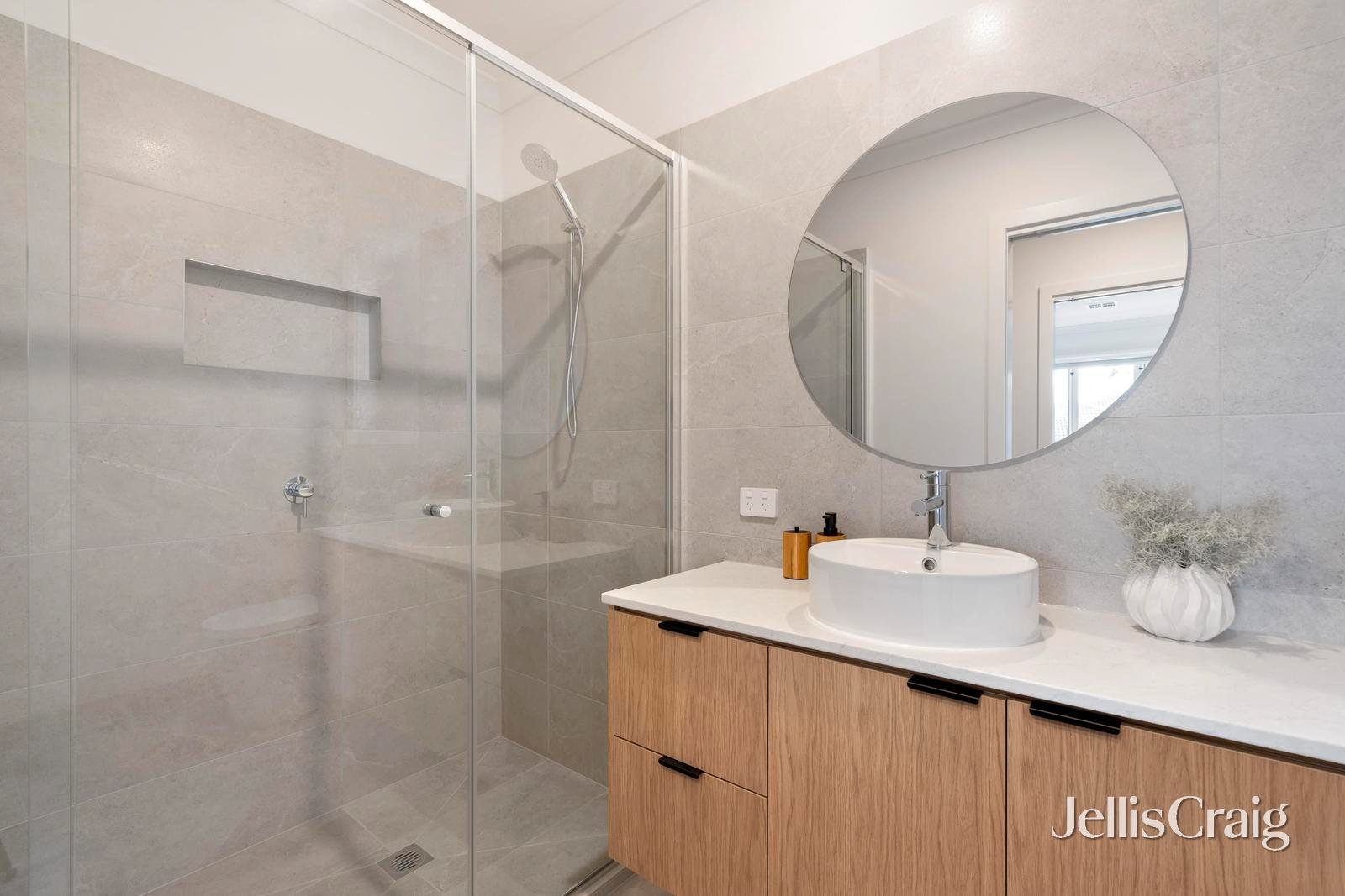 6 Pendle Place, Kilsyth image 8
