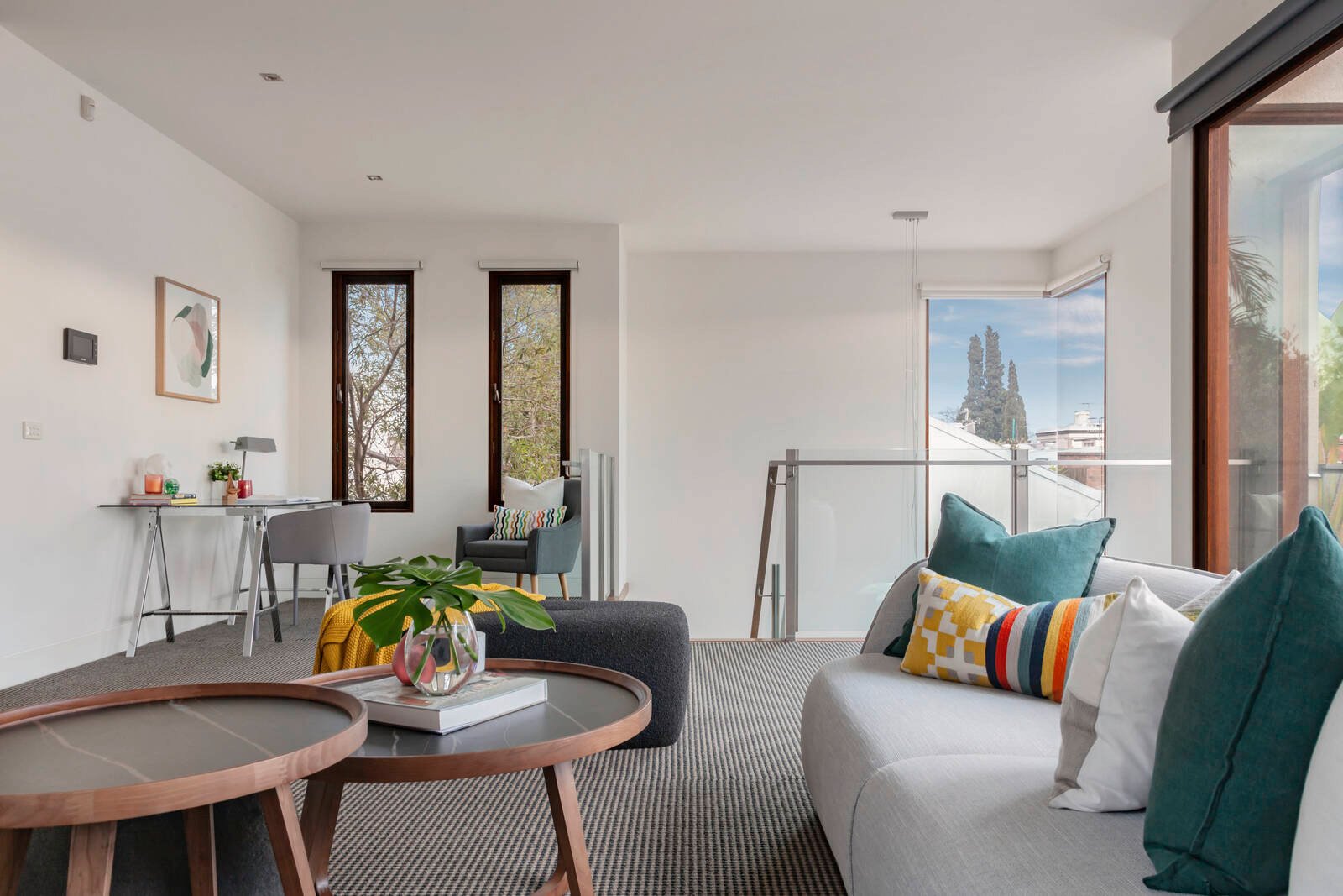Property Gallery Thumbnail 9