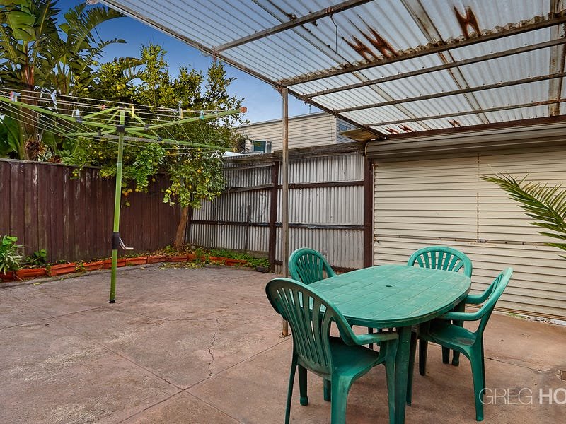 6 Pickles Street, Albert Park image 9