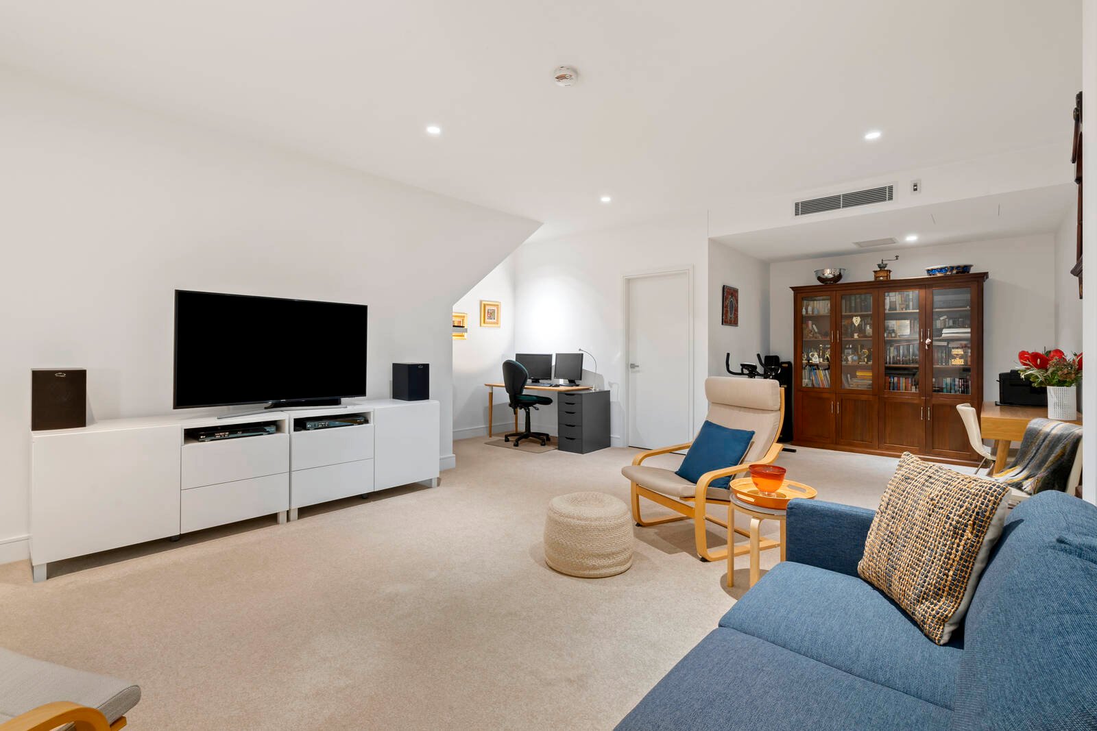 Property Gallery Thumbnail 5