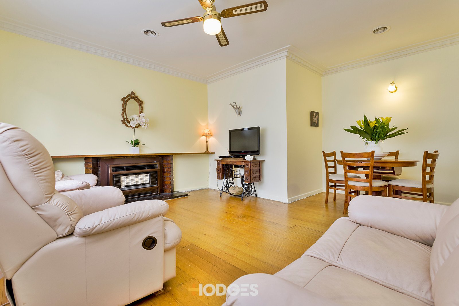 6 Pleasant Street, Pascoe Vale image 2