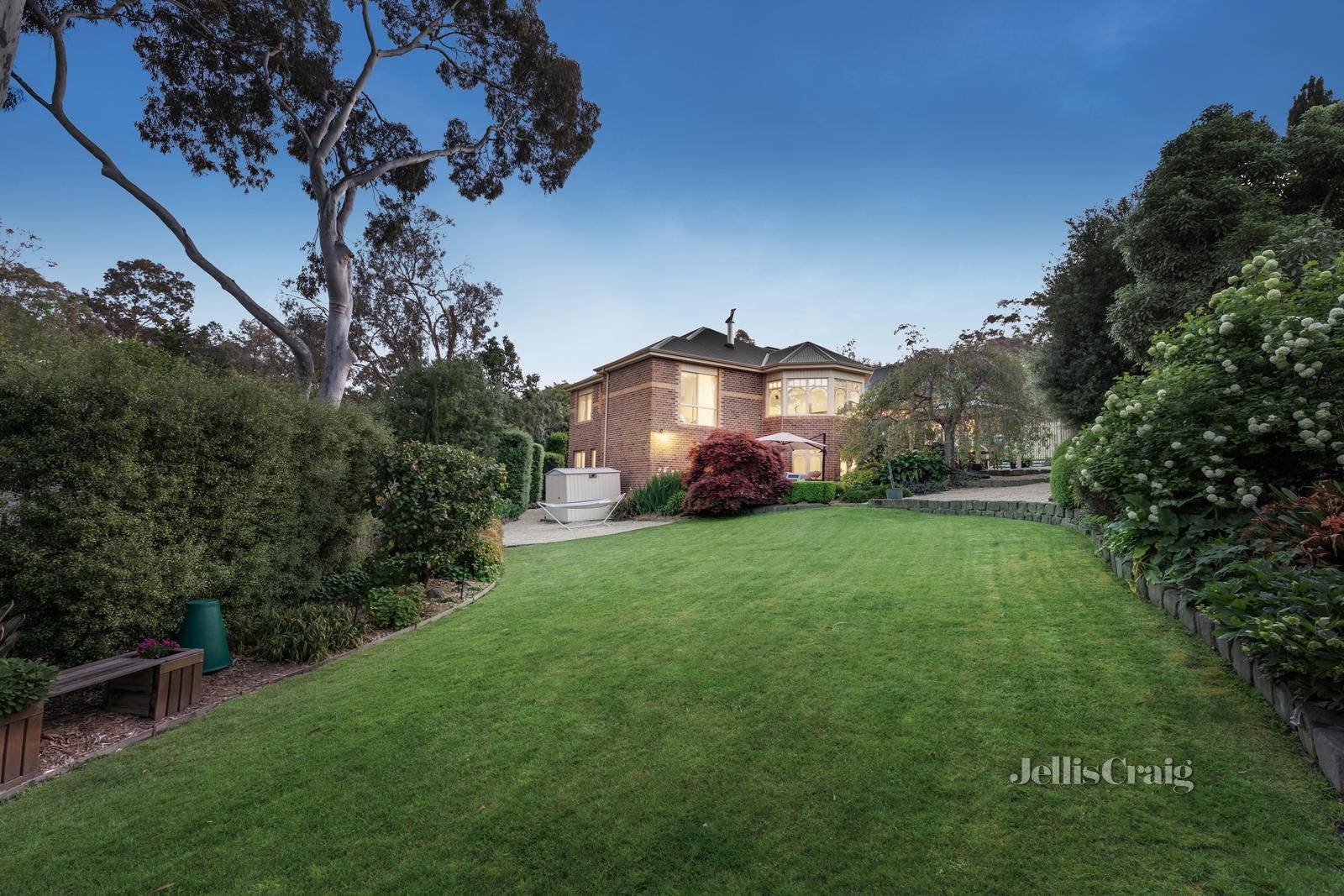 6 Plumtree Close, Eltham image 12