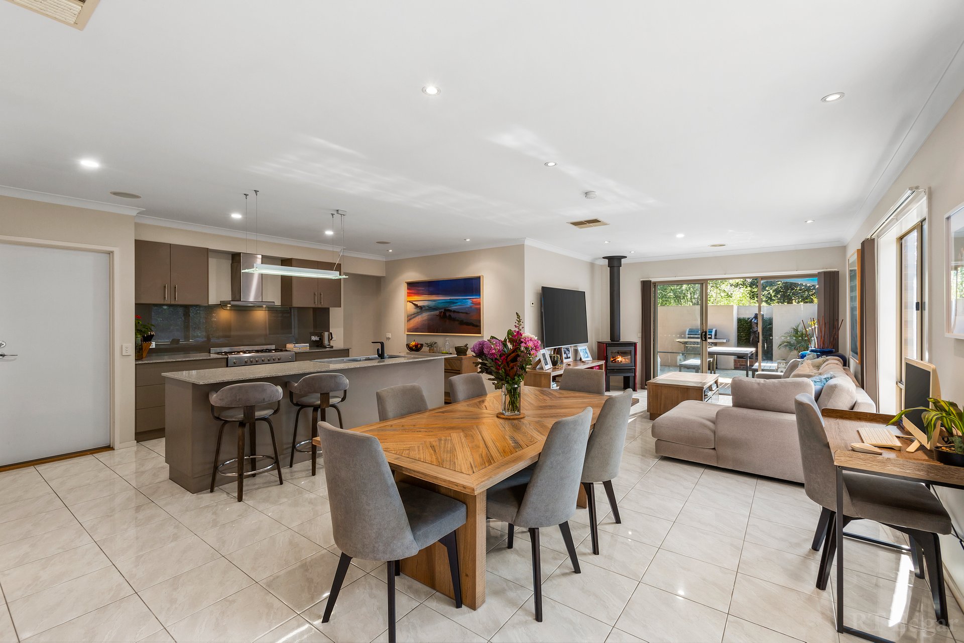 Property Gallery - Main Image