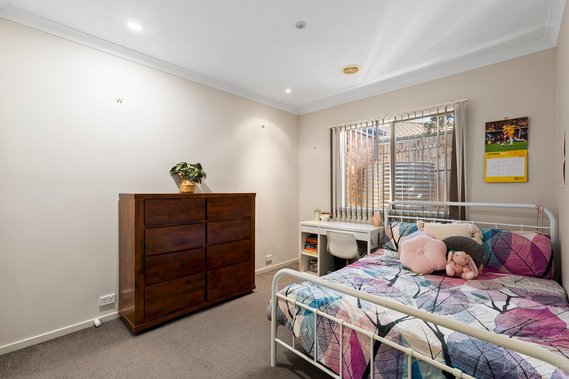 Property Gallery Thumbnail 11
