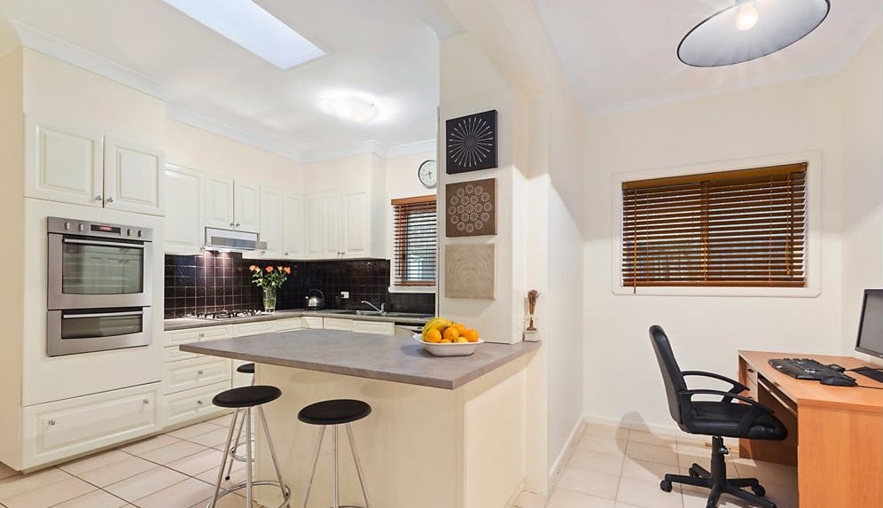 6 Pollina Street, Bentleigh East image 4