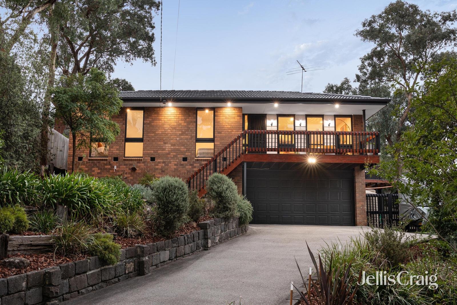 6 Price Court, Diamond&nbsp;Creek image 1