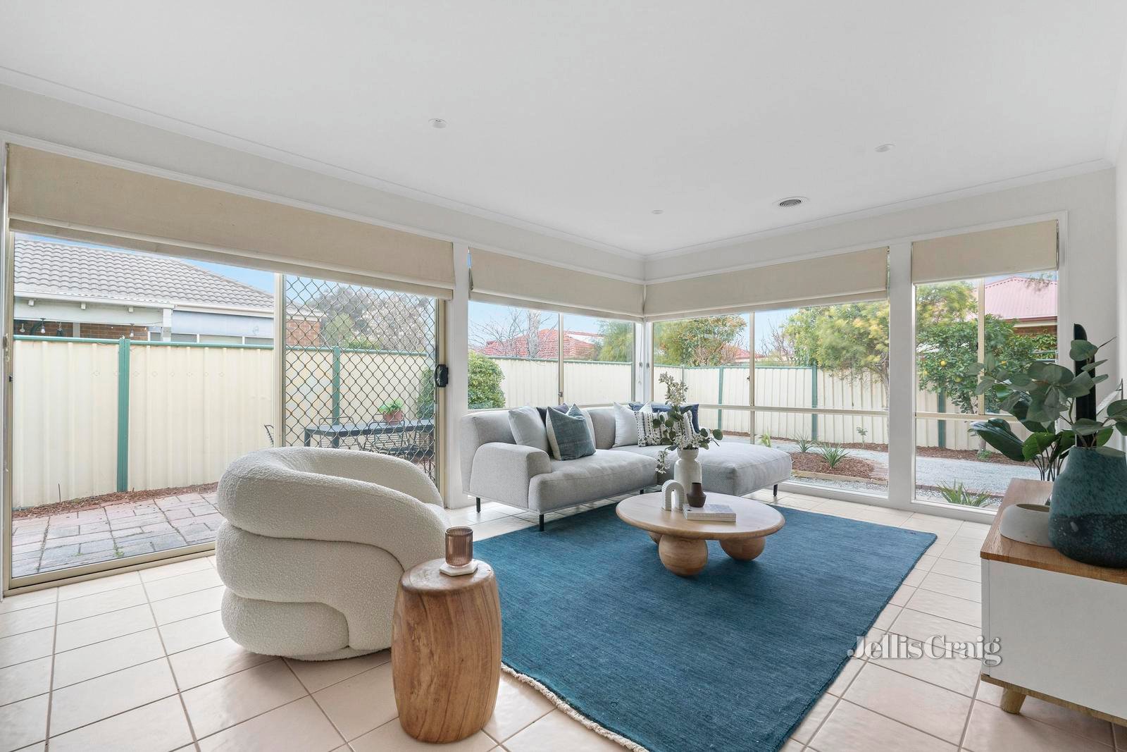 6 Primrose Court, Gowanbrae image 2