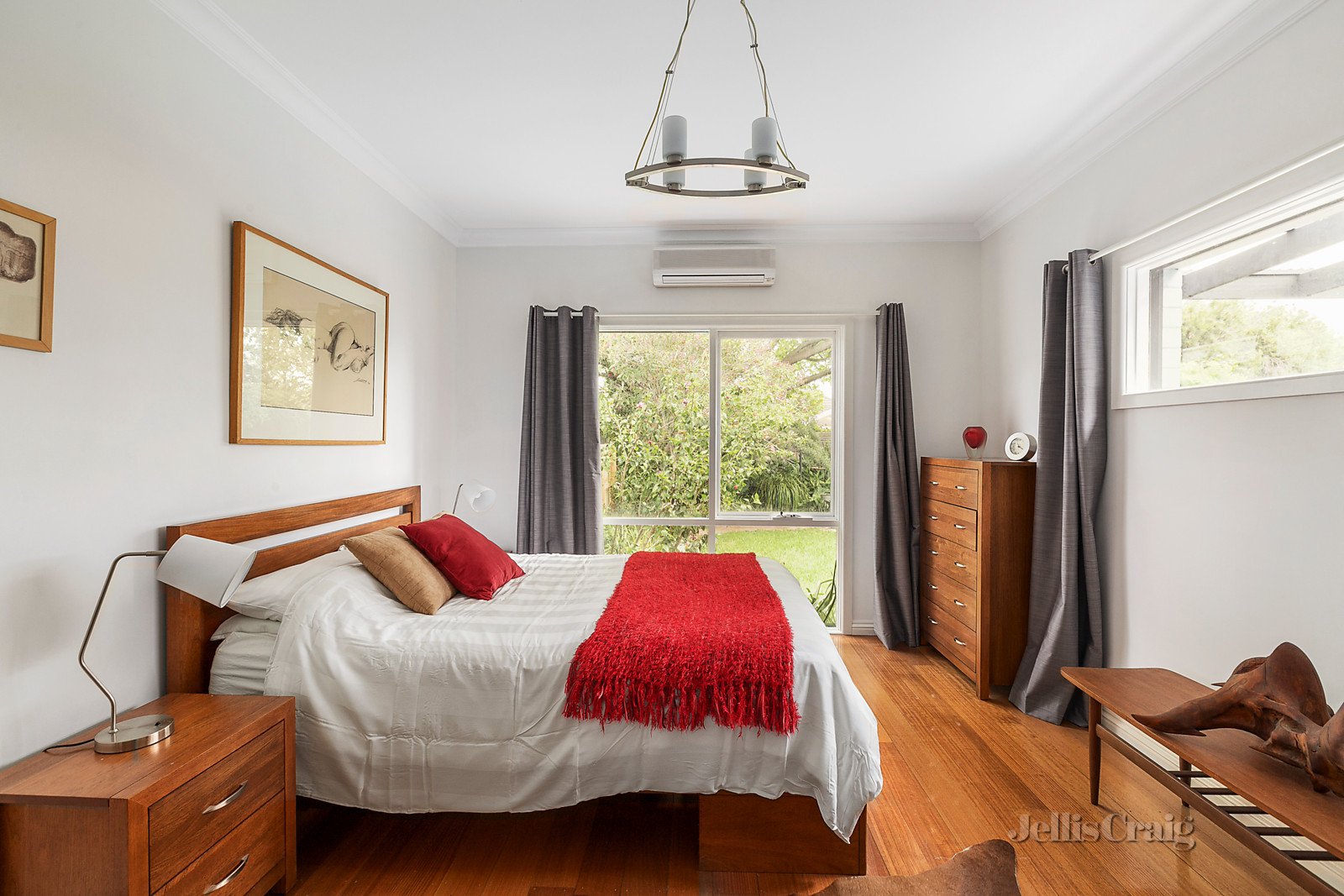 6 Rae Street, Bentleigh East image 9