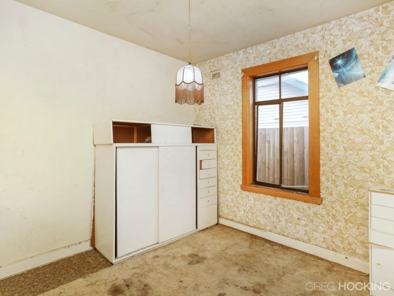 6 Raleigh Street, Footscray image 7