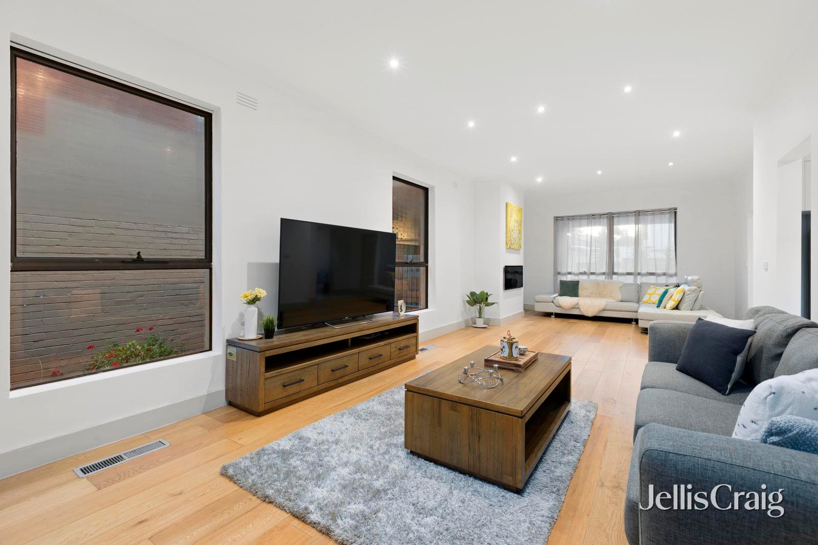 6 Raphael Street, Caulfield&nbsp;North image 4