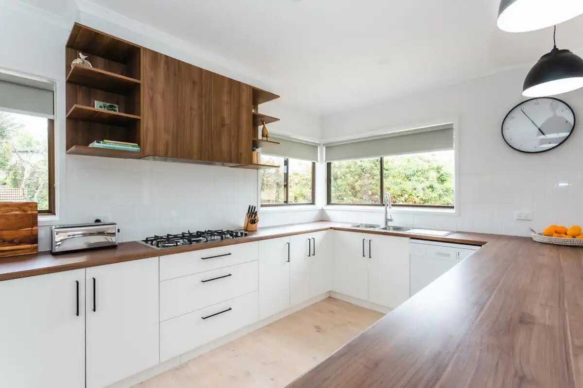 6 Rathgael Avenue, Mount&nbsp;Martha image 2